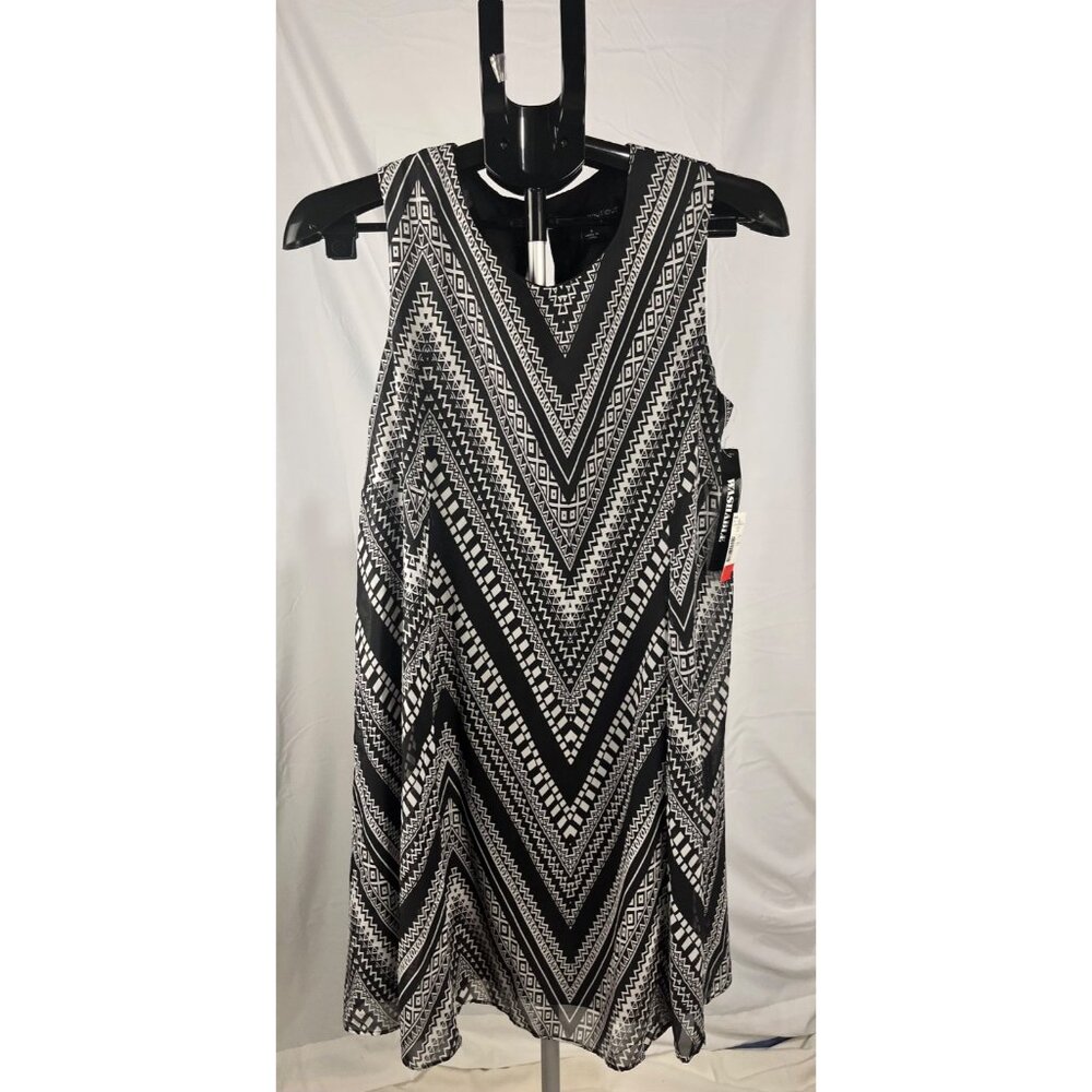 Danillo Boutique‎ Women’s Black & White Sleeveless Stripe Dress Size 8 Chic